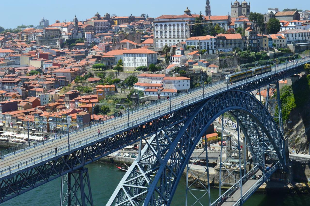 Apartamento Por Do Sol Vila Nova de Gaia Exterior foto